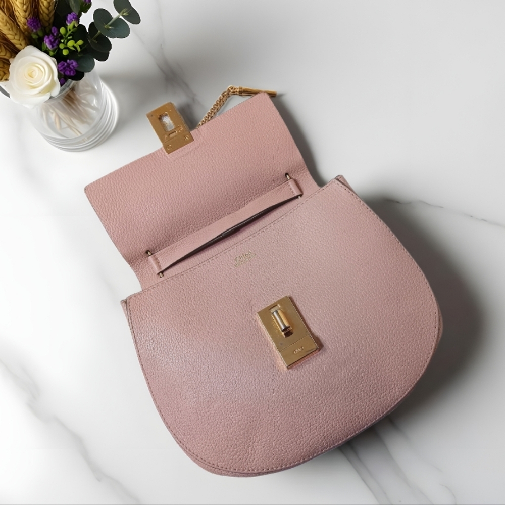 Chloé Drew Small Cement Pink Grained Lambskin Crossbody Bag ✨ - Picture 11 of 17
